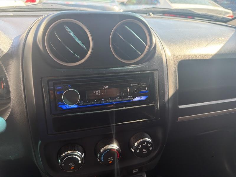 Jeep Patriot FWD 4dr 75th Anniversary 2016
