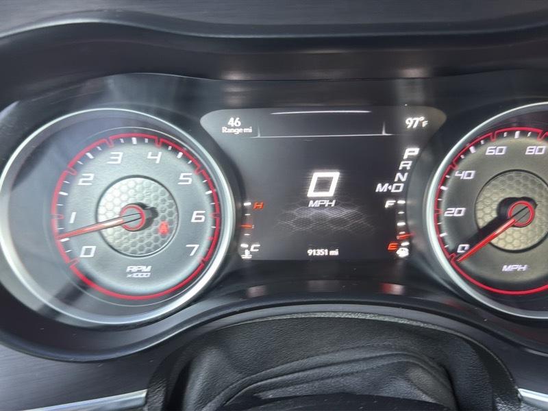 Dodge Charger SE 2016