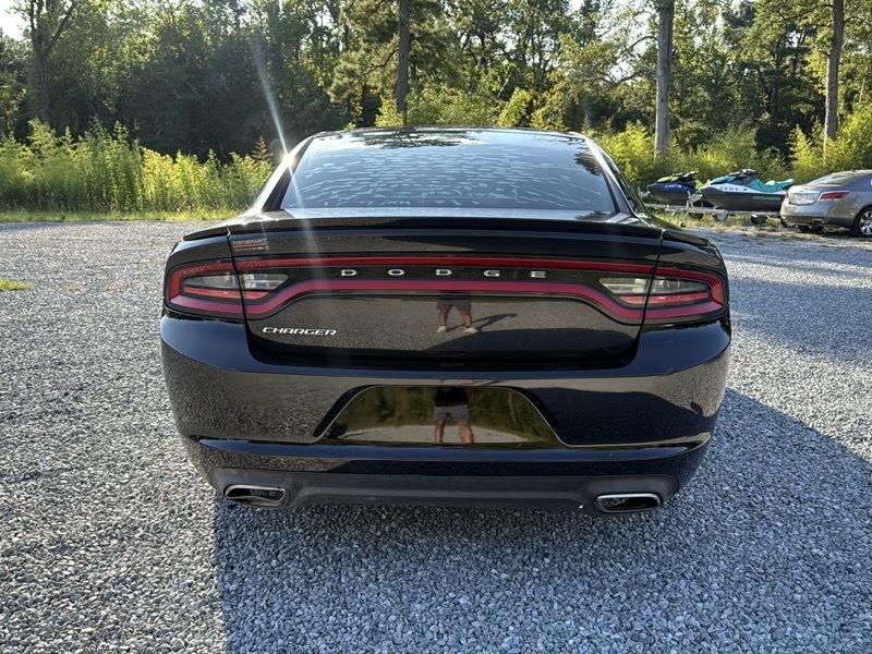 Dodge Charger SE 2016