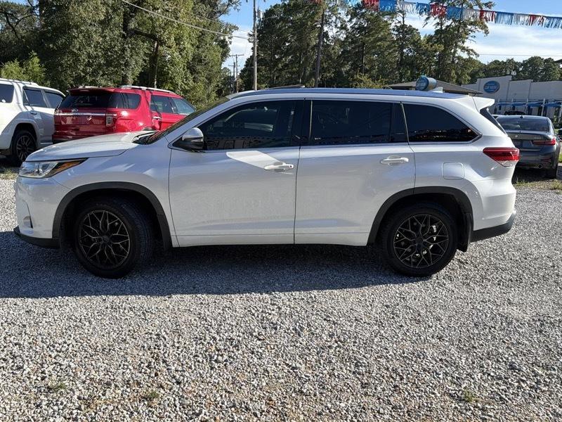 Toyota Highlander Limited FWD V6 2019