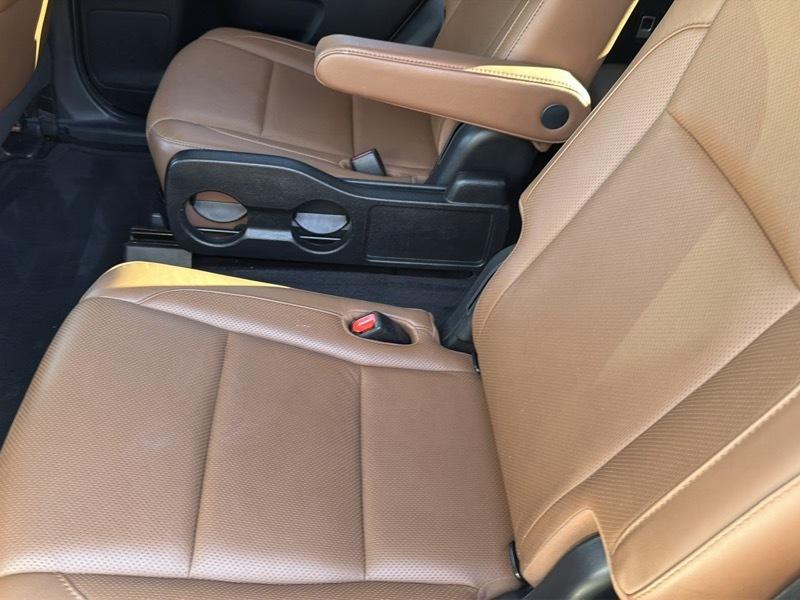 Toyota Highlander Limited FWD V6 2019