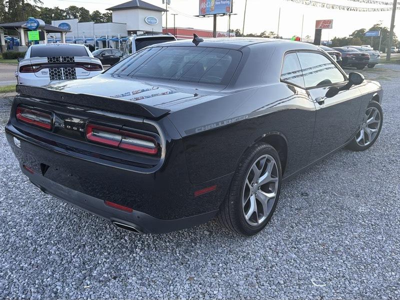 Dodge Challenger SXT Plus 2015