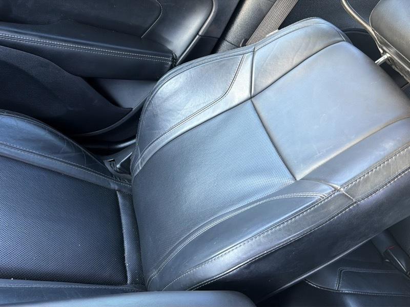 Dodge Challenger SXT Plus 2015