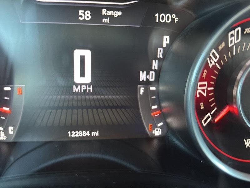 Dodge Challenger SXT Plus 2015