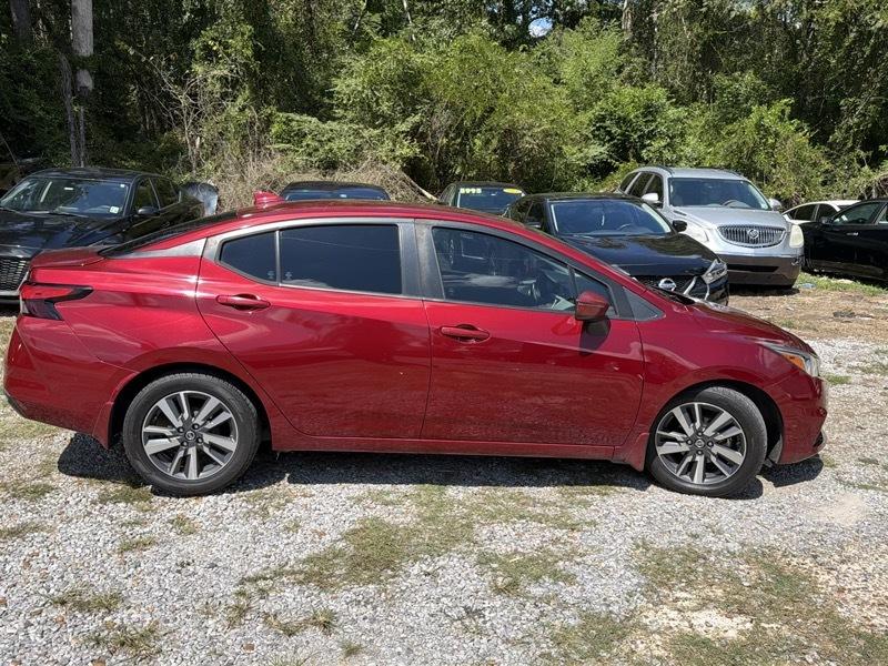 Nissan Versa SV 2020