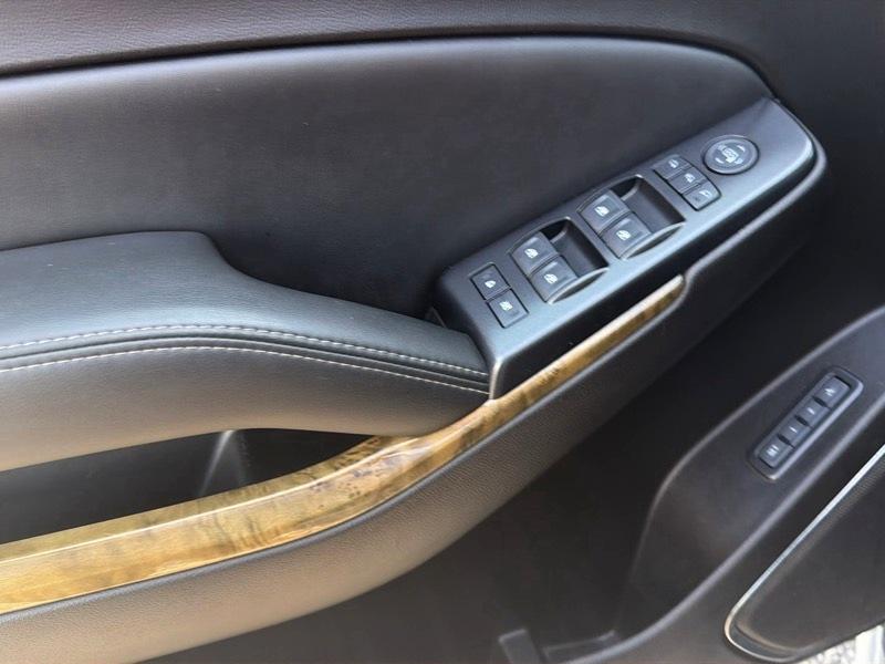 GMC Yukon Denali 2WD 2017