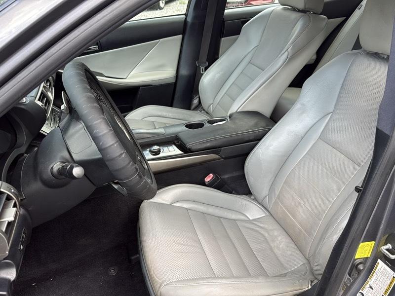 Lexus IS 250 4dr Sport Sdn RWD 2014