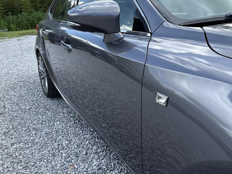 Lexus IS 250 4dr Sport Sdn RWD 2014