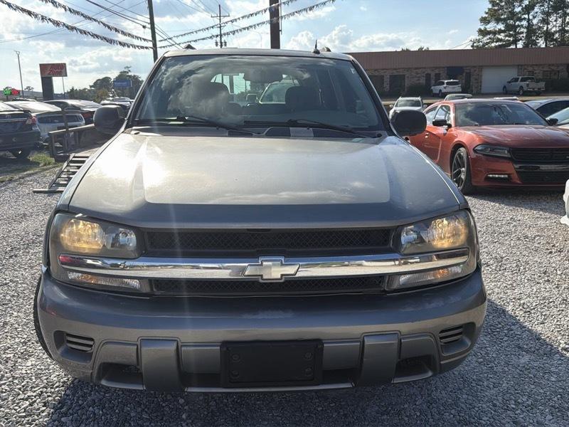 Chevrolet TrailBlazer LS 2WD 2005