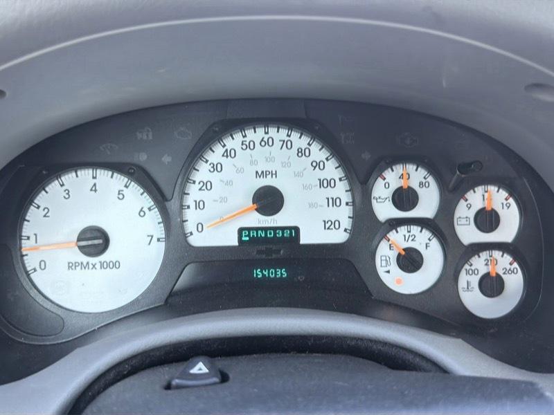 Chevrolet TrailBlazer LS 2WD 2005