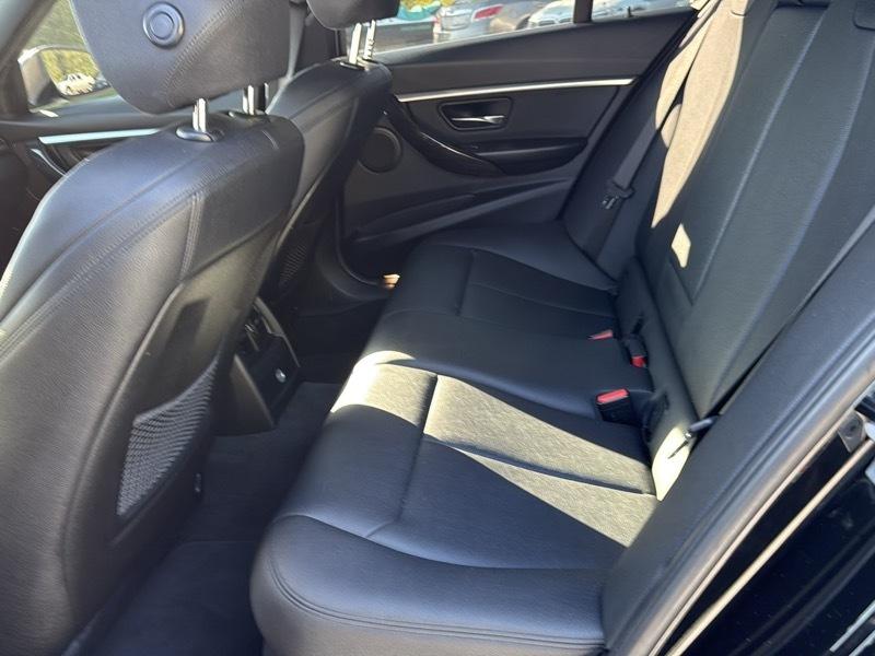 BMW 3-Series 330i 2017