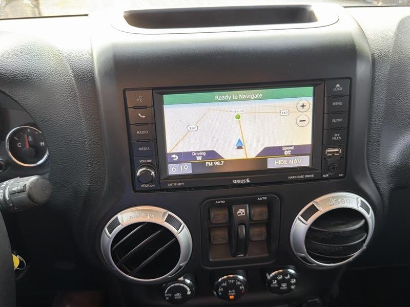 Jeep Wrangler Unlimited Sahara 4WD 2013