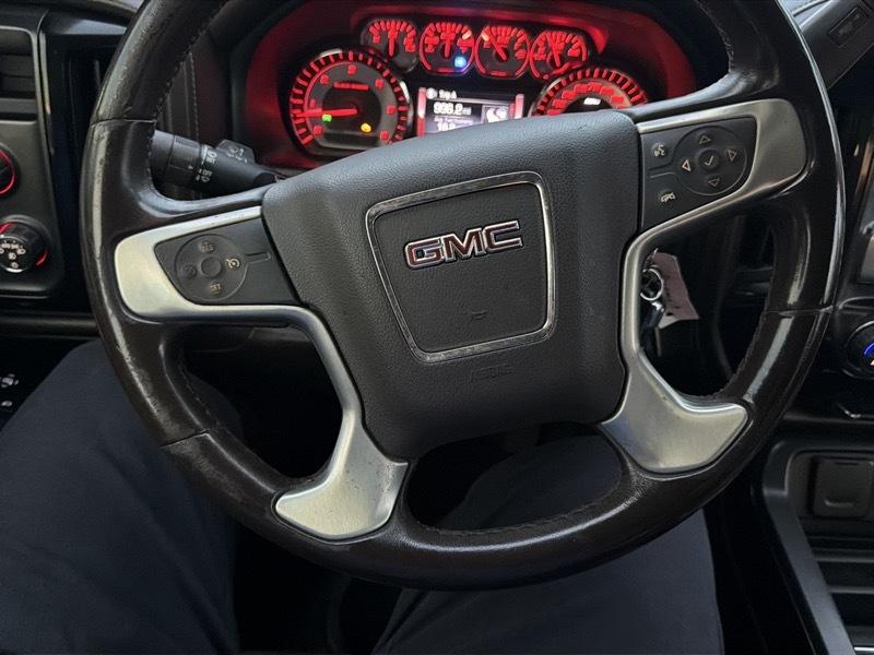 GMC Sierra 1500 4WD Crew Cab 143.5" SLT 2015