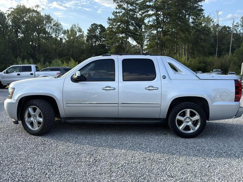 Chevrolet Avalanche Black Diamond LTZ 2013