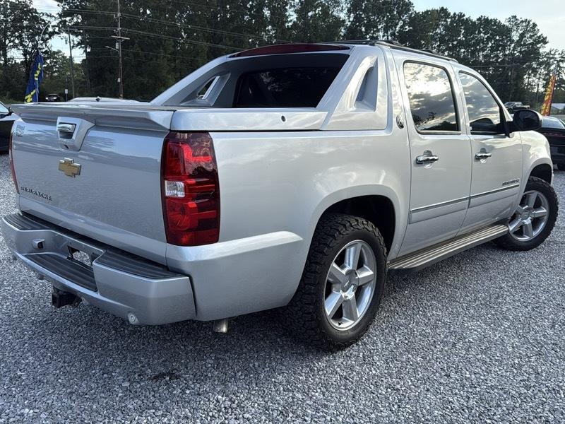 Chevrolet Avalanche Black Diamond LTZ 2013