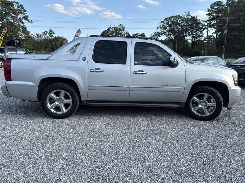 Chevrolet Avalanche Black Diamond LTZ 2013