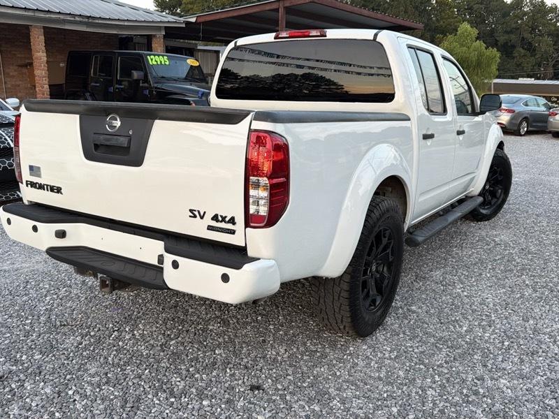 Nissan Frontier Crew Cab 4x4 SV Auto 2018