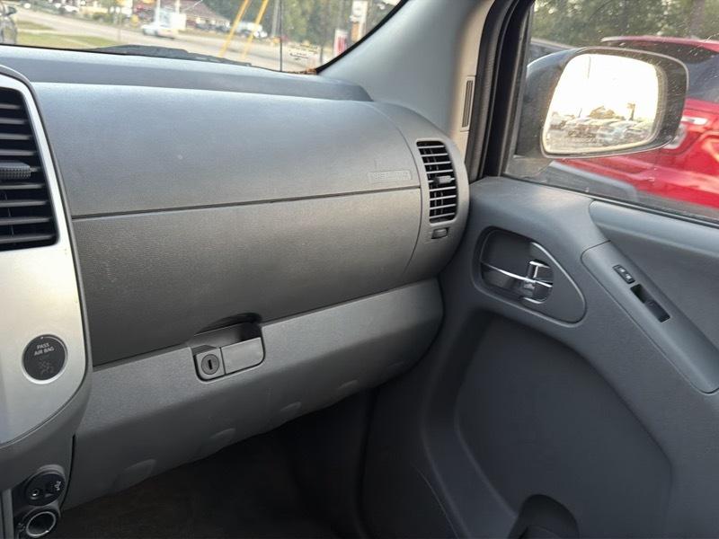 Nissan Frontier Crew Cab 4x4 SV Auto 2018