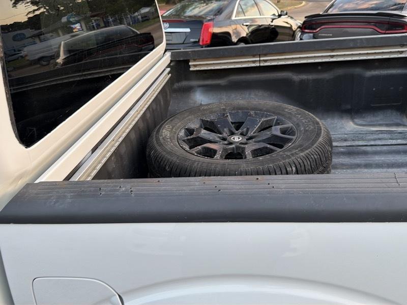 Nissan Frontier Crew Cab 4x4 SV Auto 2018