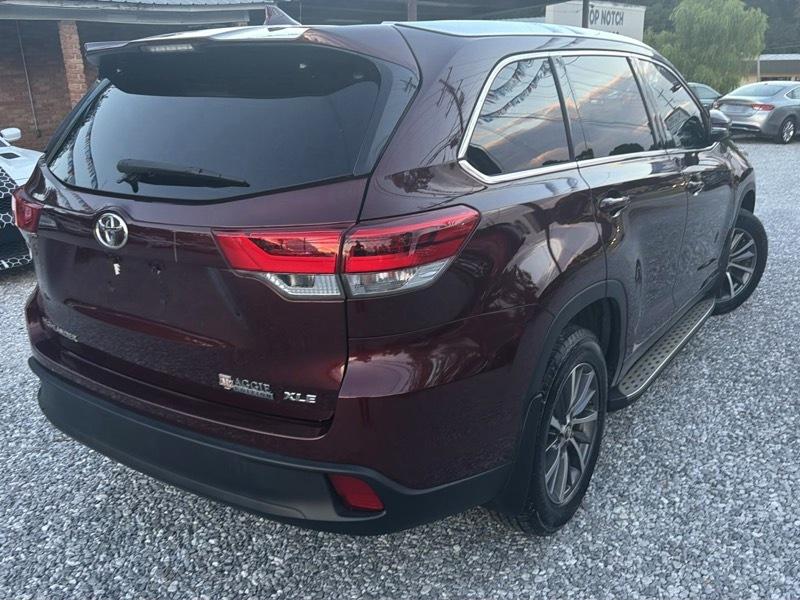 Toyota Highlander XLE 2019