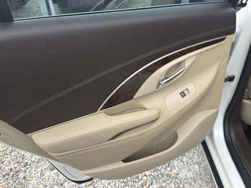 Buick LaCrosse Leather Package 2016