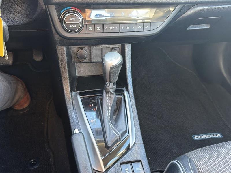 Toyota Corolla S Premium CVT 2015