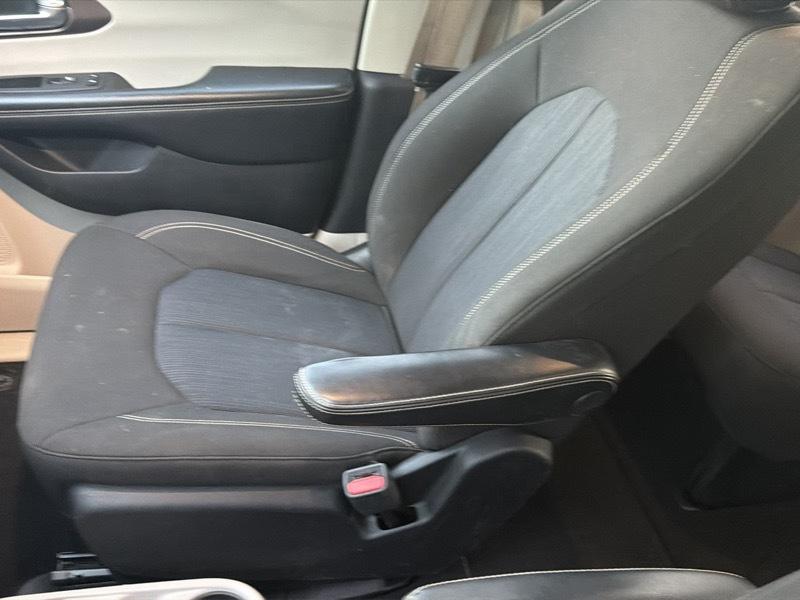 Chrysler Voyager LX 2020