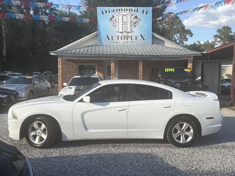 Dodge Charger SE 2013