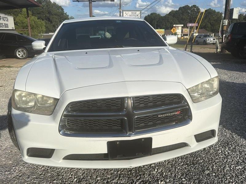Dodge Charger SE 2013