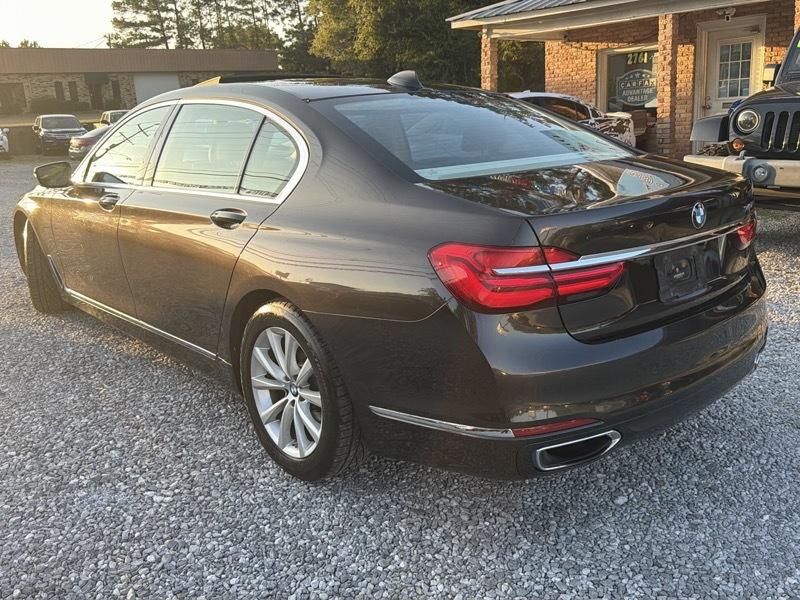BMW 7-Series 740i 2016
