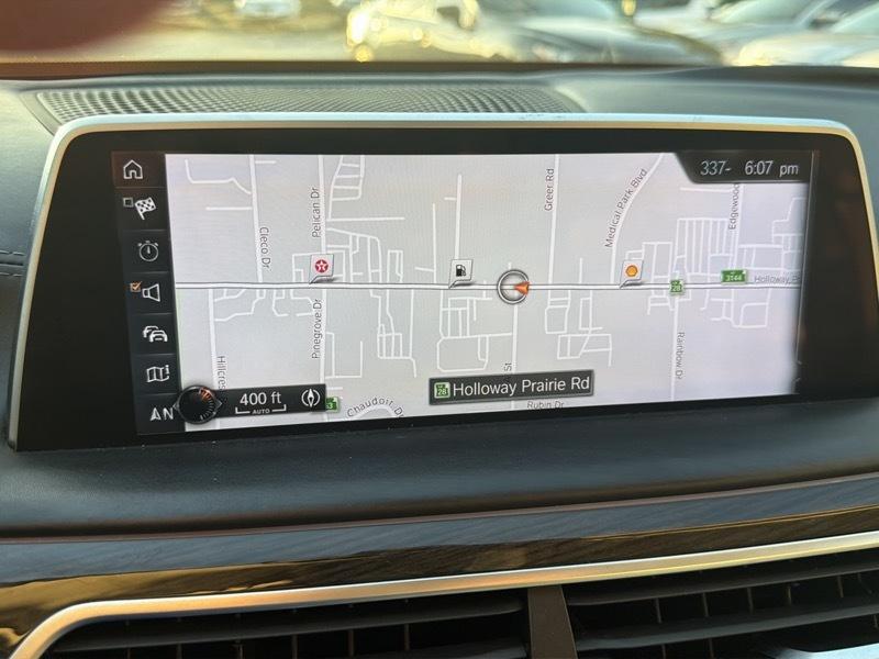 BMW 7-Series 740i 2016