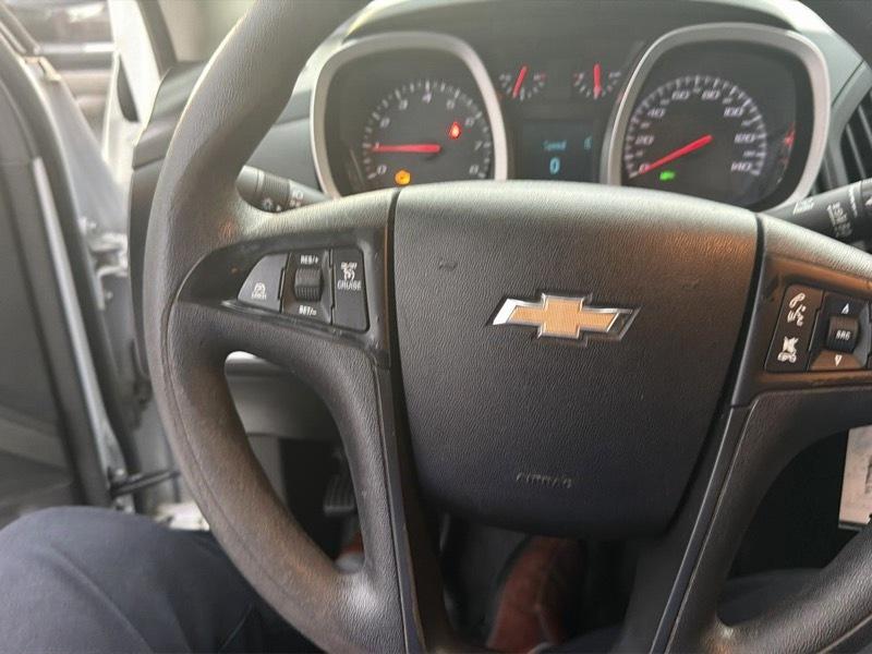 Chevrolet Equinox LS 2WD 2012