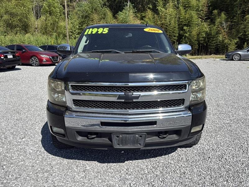 Chevrolet Silverado 1500 1LT Crew Cab 2WD 2009