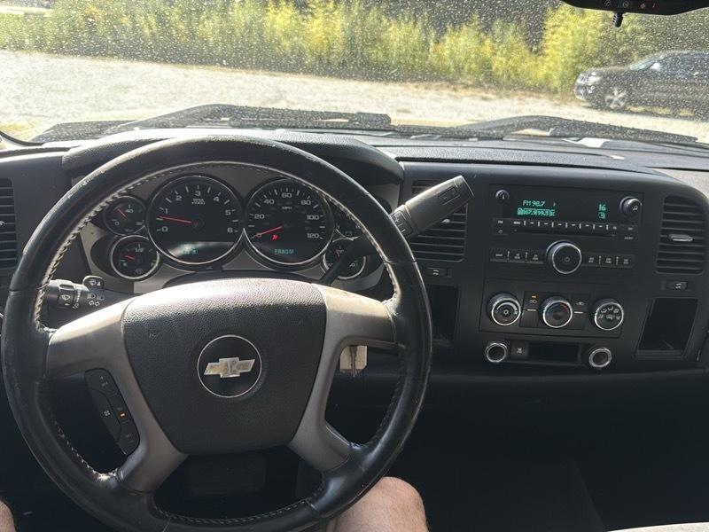Chevrolet Silverado 1500 1LT Crew Cab 2WD 2009