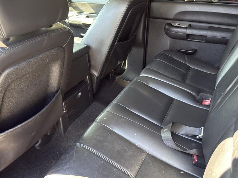Chevrolet Silverado 1500 1LT Crew Cab 2WD 2009