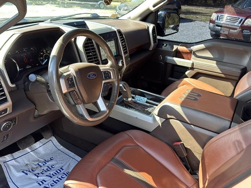 Ford F-150 4WD SuperCrew 145" King Ranch 2018
