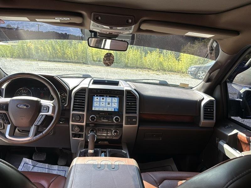 Ford F-150 4WD SuperCrew 145" King Ranch 2018