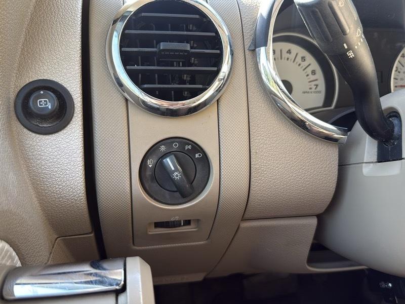 Ford Explorer Sport Trac XLT 4.0L 2WD 2008