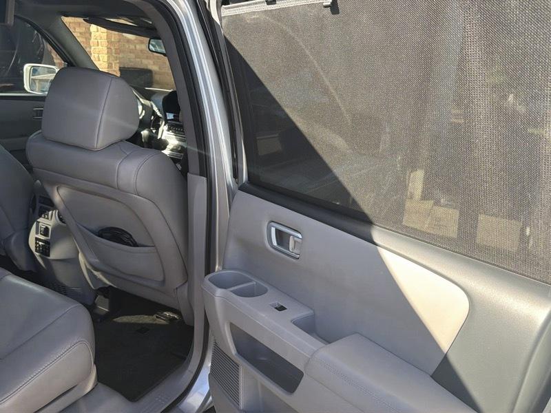 Honda Pilot Touring 4WD 5-Spd AT with DVD 2015