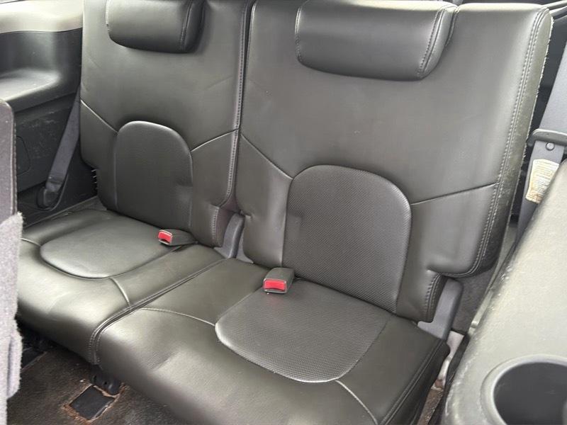 Nissan Pathfinder LE 4WD 2006