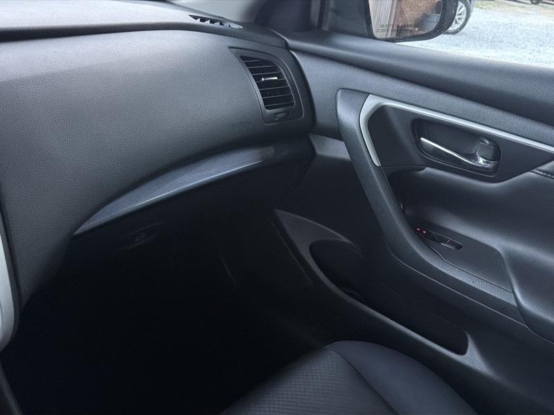 Nissan Altima 2.5 SV 2018