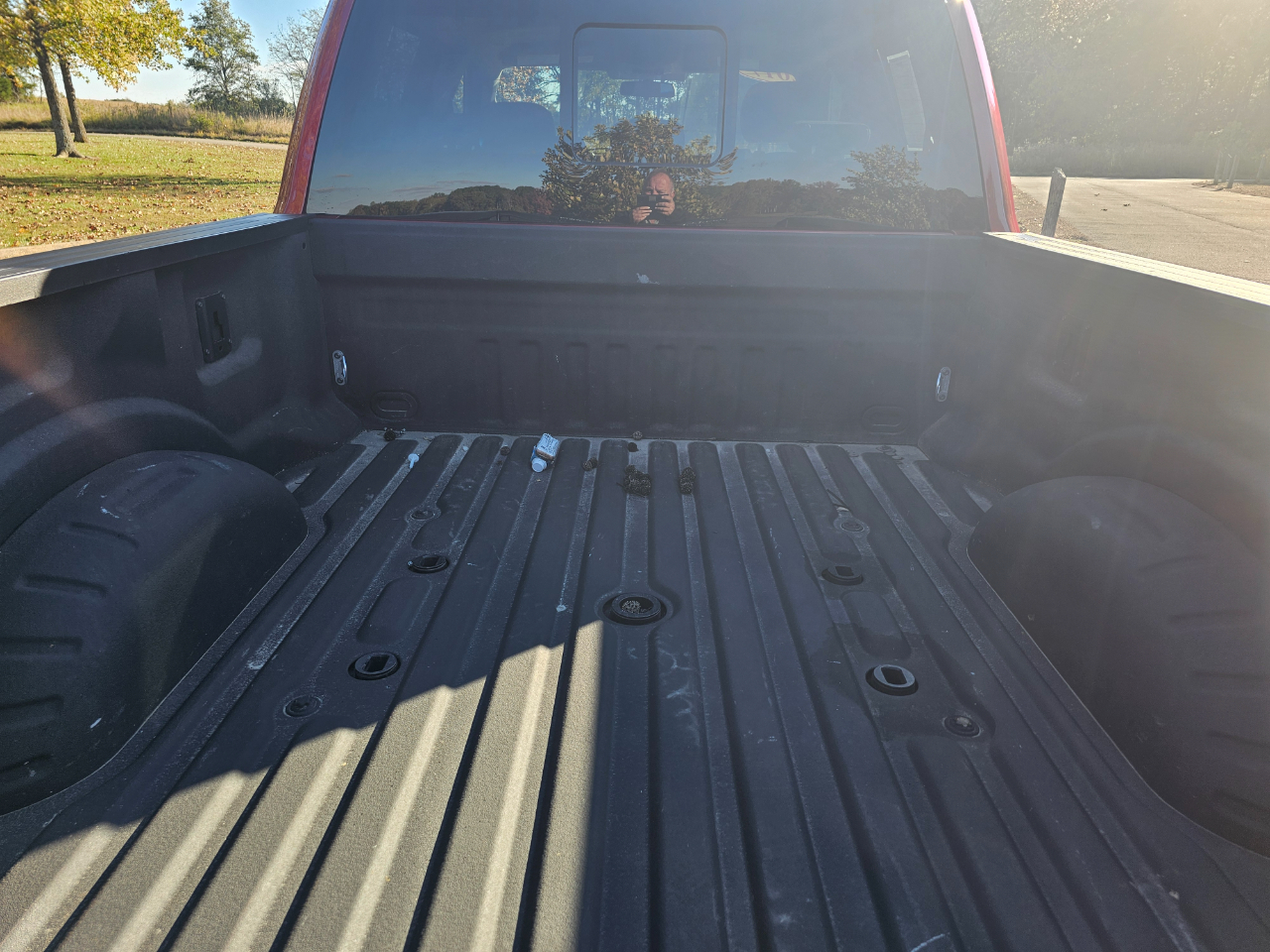 Ford Super Duty F-250 SRW XLT 4WD Crew Cab 8' Box 2017 Ford Super Duty F-250 SRW XLT 4WD Crew Cab 8' Box 2017