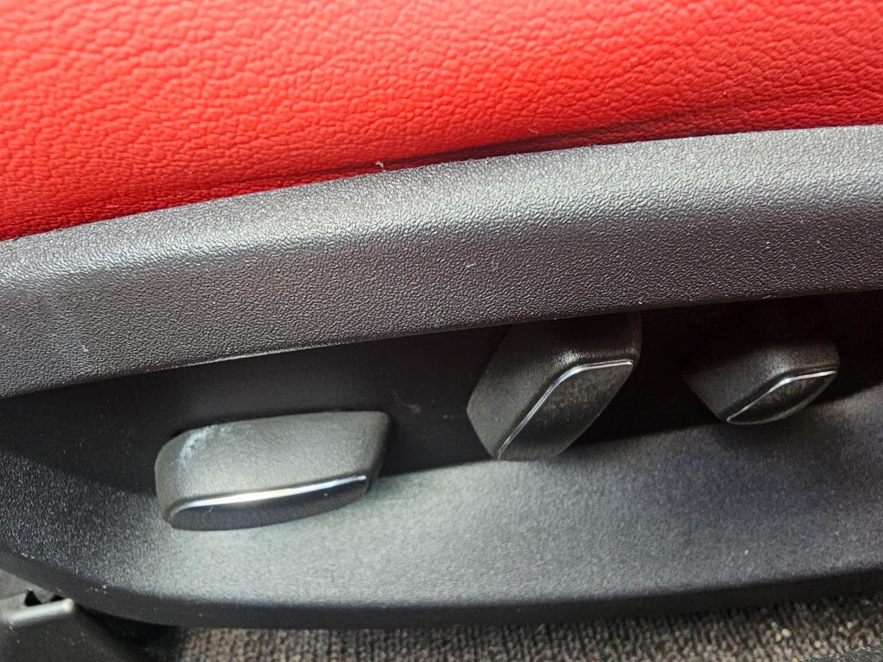 Chevrolet Corvette 2dr Stingray Z51 Cpe w/3LT 2015