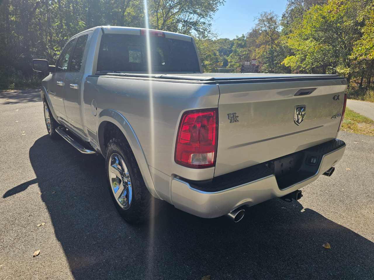 2011 Ram 1500 Sport photo 3