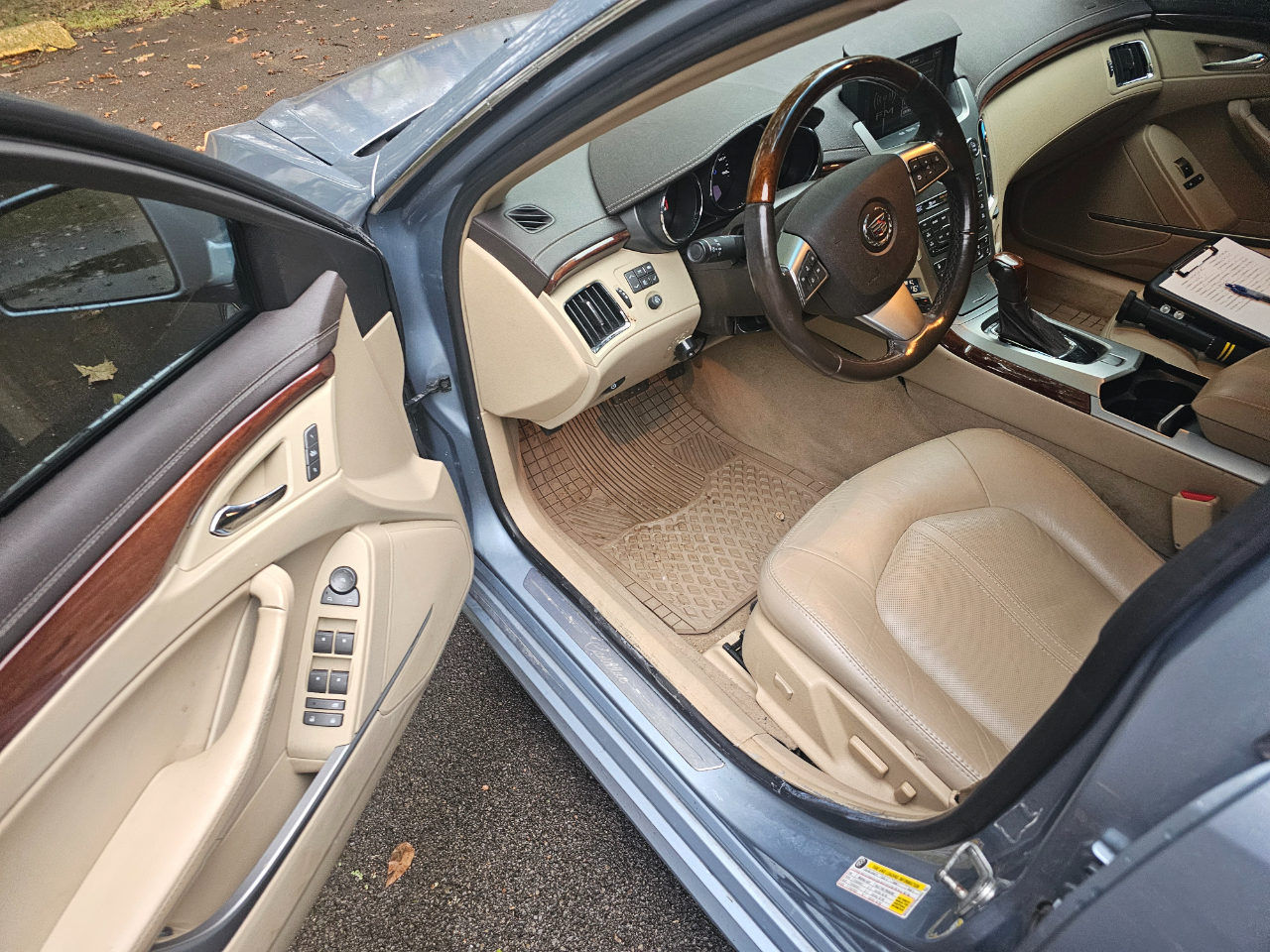 Cadillac CTS Sedan 4dr Sdn 3.0L Luxury AWD 2013 Cadillac CTS Sedan 4dr Sdn 3.0L Luxury AWD 2013