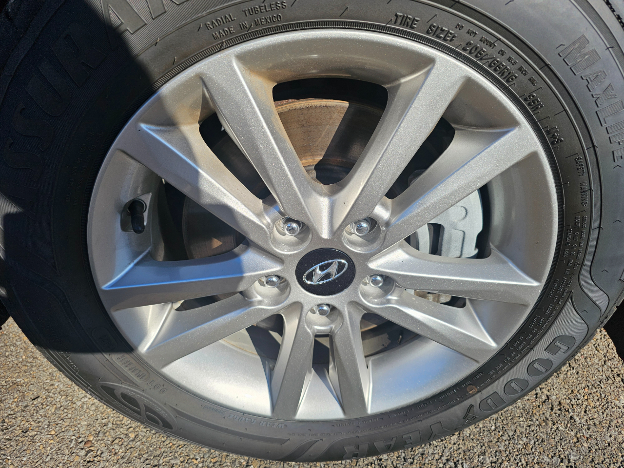 Hyundai Sonata 4dr Sdn 2.4L SE 2016