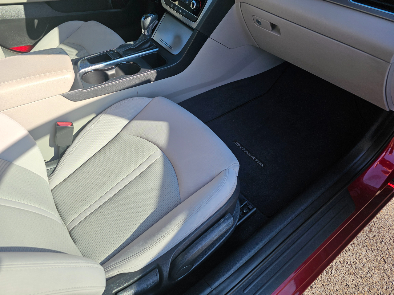 Hyundai Sonata 4dr Sdn 2.4L SE 2016