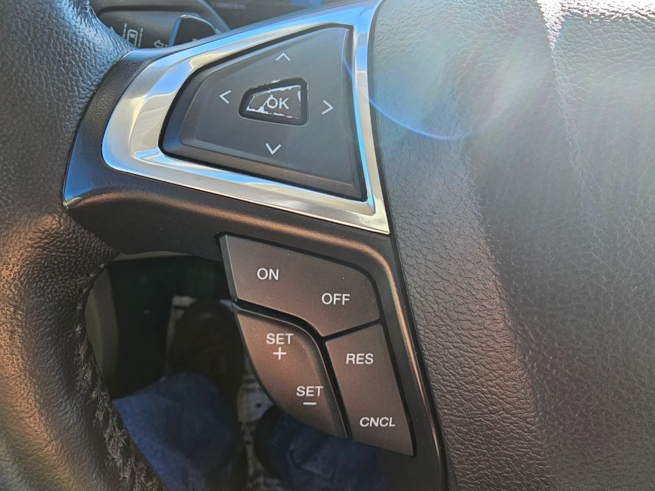 Ford Fusion 4dr Sdn SE FWD 2013