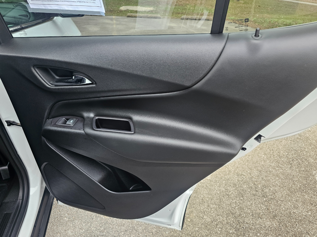 Chevrolet Equinox FWD 4dr LT w/2FL 2019