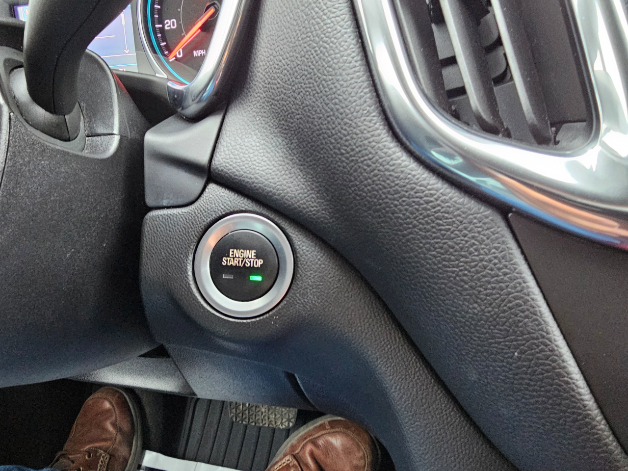 Chevrolet Equinox FWD 4dr LT w/2FL 2019